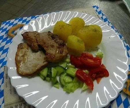 Hotel Zum Oberen Krug 3*